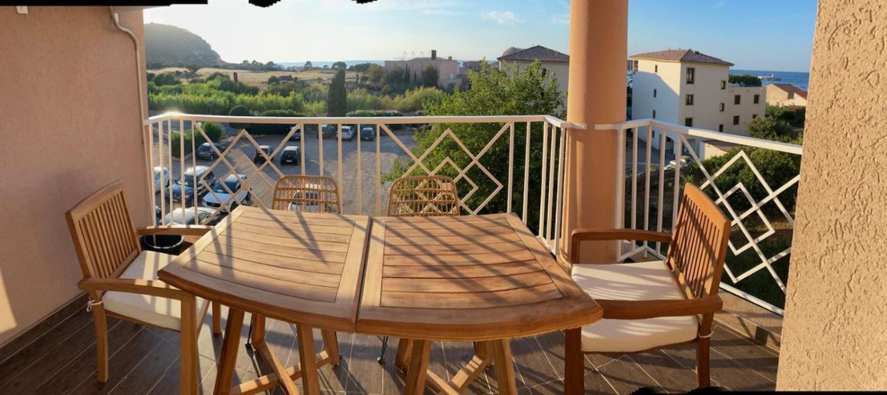 Appartement T4 Tres Bien Situe Et Climatise เอลเลอรูซ ภายนอก รูปภาพ