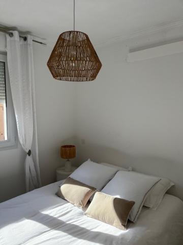Appartement T4 Tres Bien Situe Et Climatise เอลเลอรูซ ภายนอก รูปภาพ